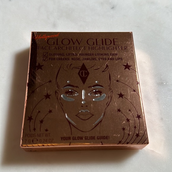 Charlotte Tillbury Glow Guide Face Architect Highlighter in Gilded Glow - Picture 4 of 4